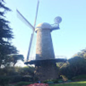 Meet your Posher, Guy